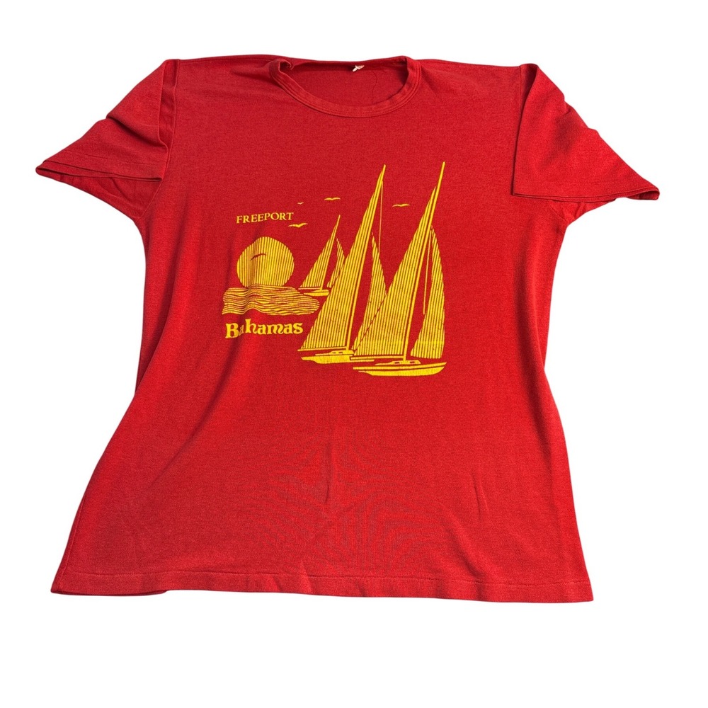 Vintage Freeport Bahamas Sailboat Graphic T-Shirt Red Mens XL Single Stitch